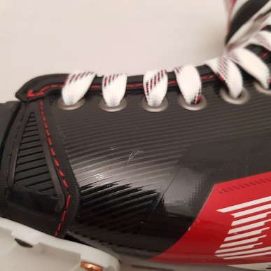 Demo CCM Jetspeed FT4 Pro Pusaudžu Hokeja Slidas