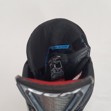 Demo CCM Jetspeed FT6 Pro Int. хоккейные коньки