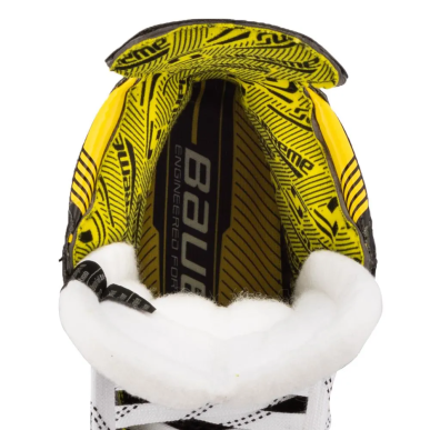 BAUER Supreme M4 S22 Junioru hokeja slidas
