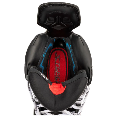 CCM Jetspeed FT8 Pro junioru hokeja slidas