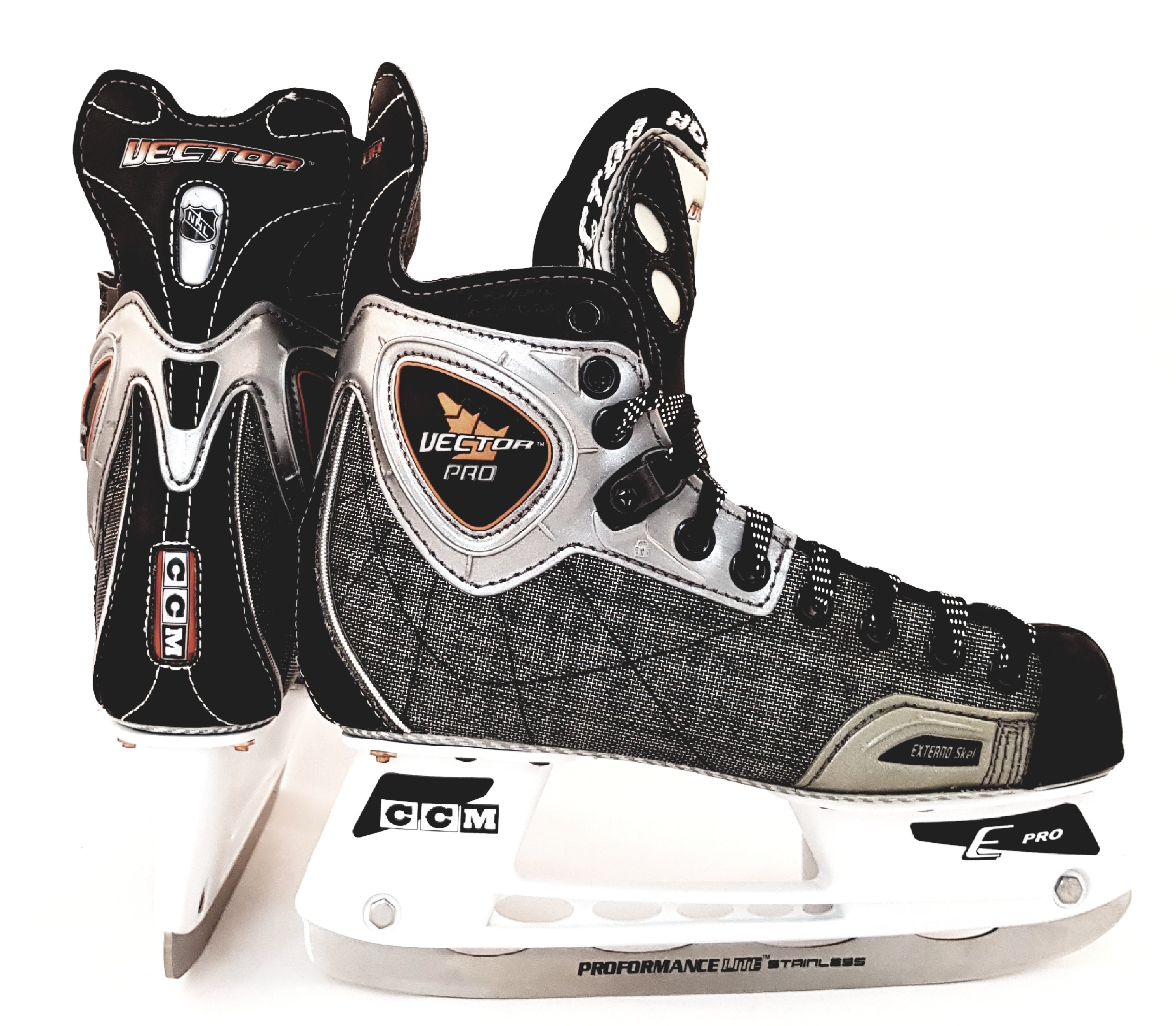 CCM Vector Pro Jr. Хоккейные коньки